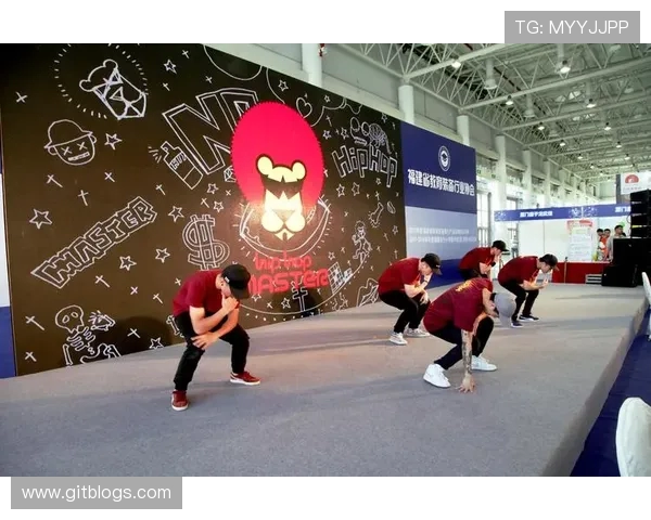 街舞战术解析:探索上海街舞队的高效运营与团队协作模式