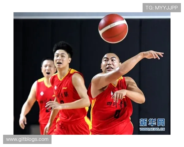 南京篮球队与成都篮球队赛后分析实力对比与战术探讨