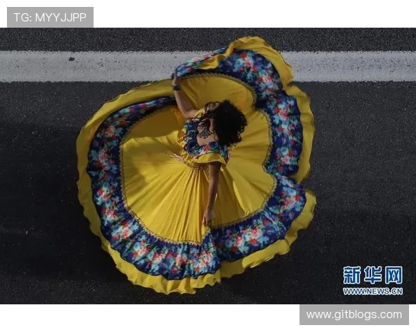 李秀英专访：从街头舞者到舞台之星的成长之路回顾